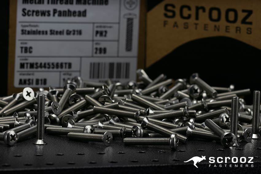 Machine Screws close up shot main category image